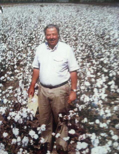 "You never quit learning, Kate! I'm 80 years old and still learning."
John Robert Aaron, Clarksdale, Mississippi