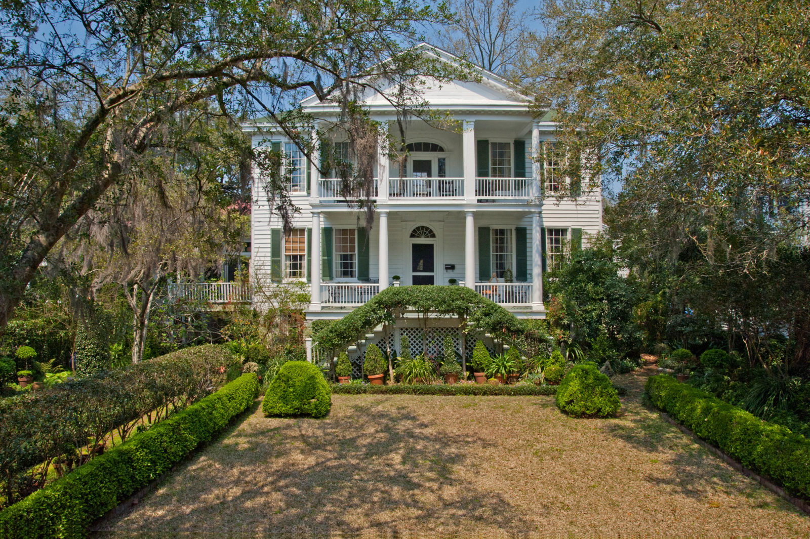 Weekend Agenda: Tour Historic Homes in Beaufort South Carolina