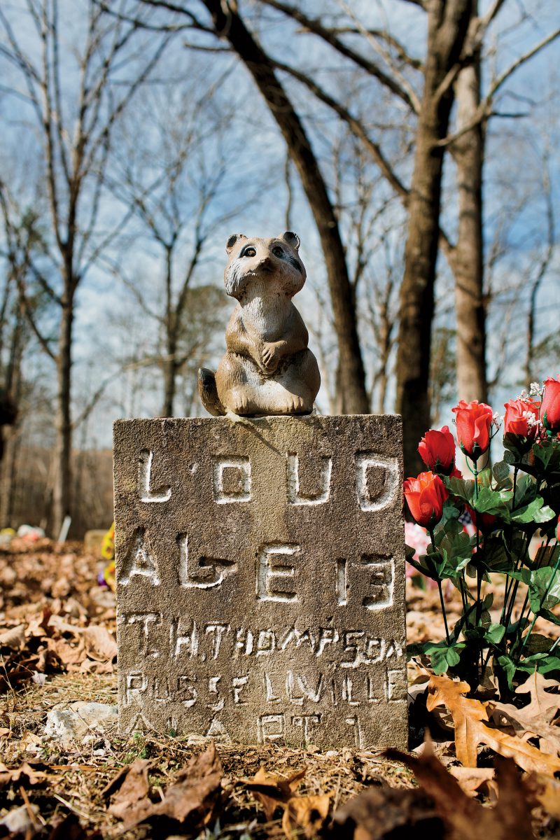 Alabama S Coon Dog Cemetery Garden Gun