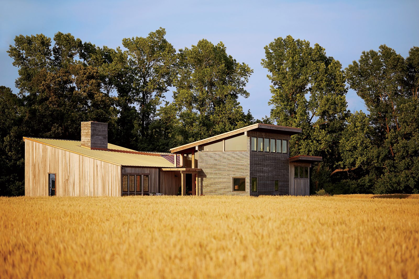 Modern farm. Фермерский домик. Американский фермерский дом. Ферма в стиле Модерн. Норфолк США фермерский дом.