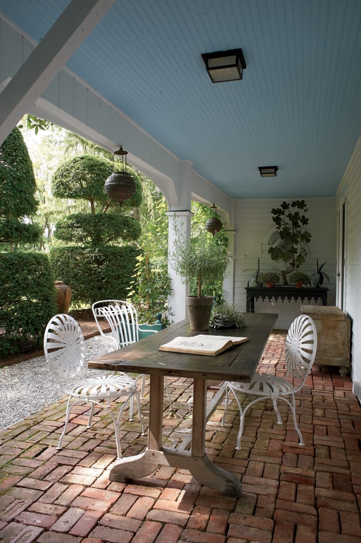 A loggia off the carriage house.
