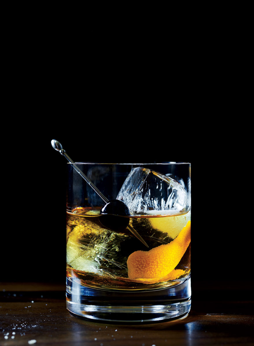 Rum Old-Fashioned – Garden & Gun