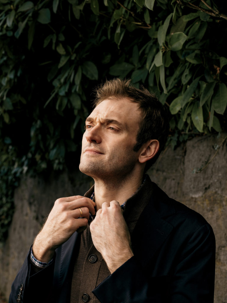 Fine Tuned: An Interview with Chris Thile – Garden & Gun