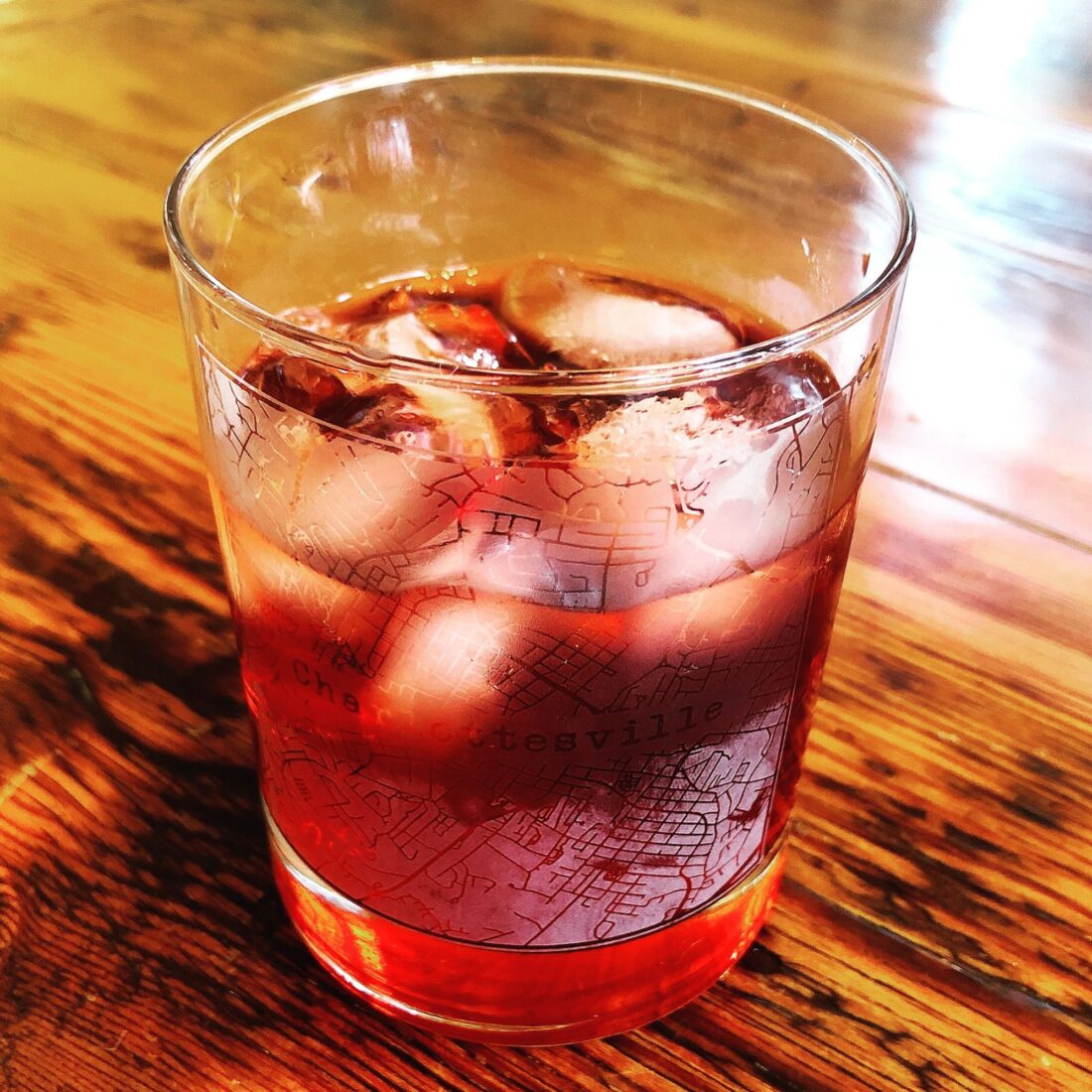 Boulevardier Meets Negroni in the Dad’s Counsel
A fatherly wisdom–inspired cocktail that chooses not to choose.
Get the recipe.