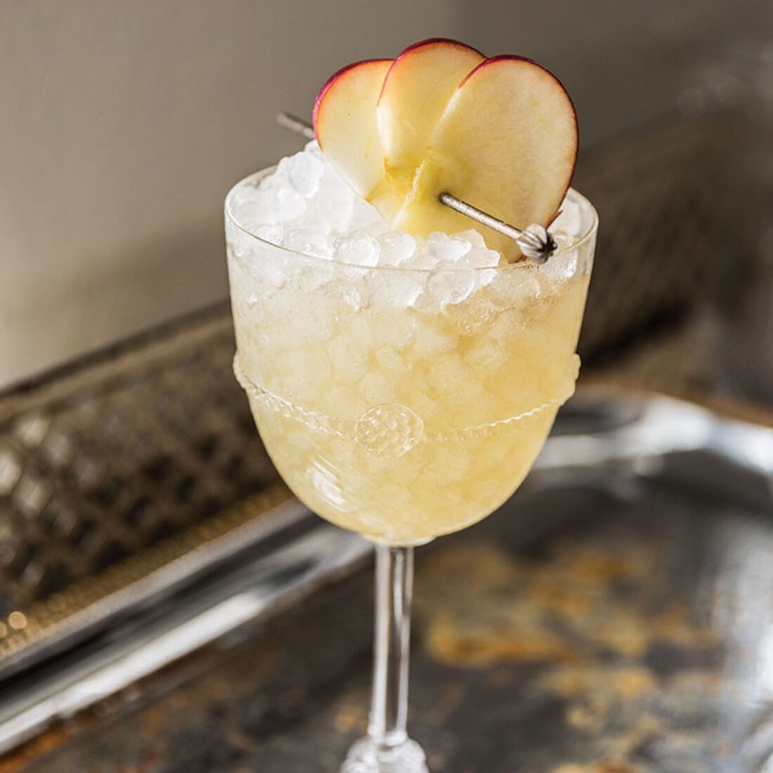 Stone Fence Sour
An updated take on the drink that quenched colonial America.
Get the recipe.