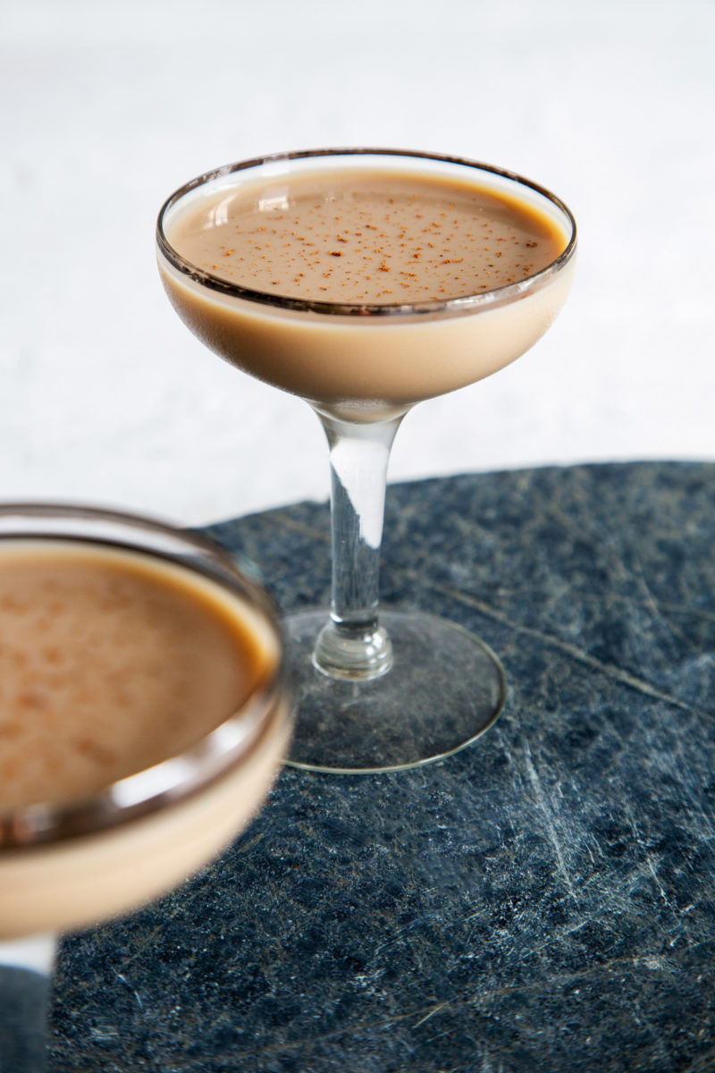 Classic Cocktails How to Make a Brandy Alexander