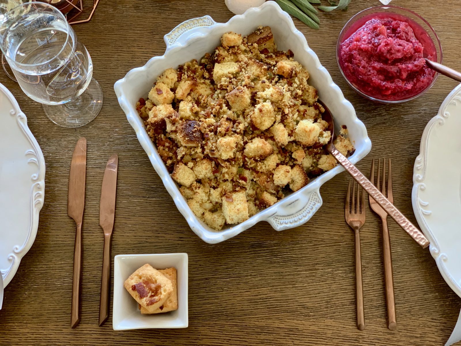 Thanksgiving Bacon-Cornbread Stuffing – Garden & Gun
