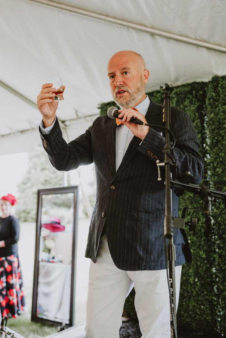 Jeff Parrott, Blade and Bow brand cultivator, leads guests through a tasting.