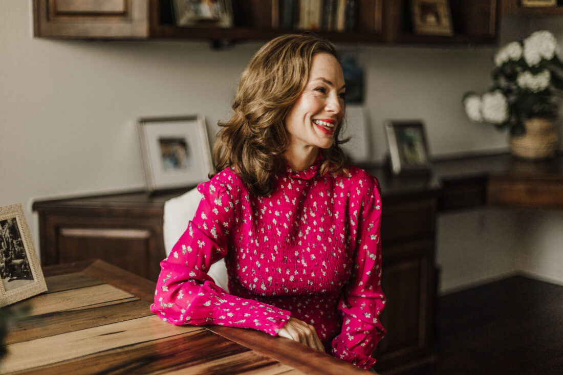 洋書 So Sorry for Your Loss: Dina Gachman Podcast24Gachman2.png