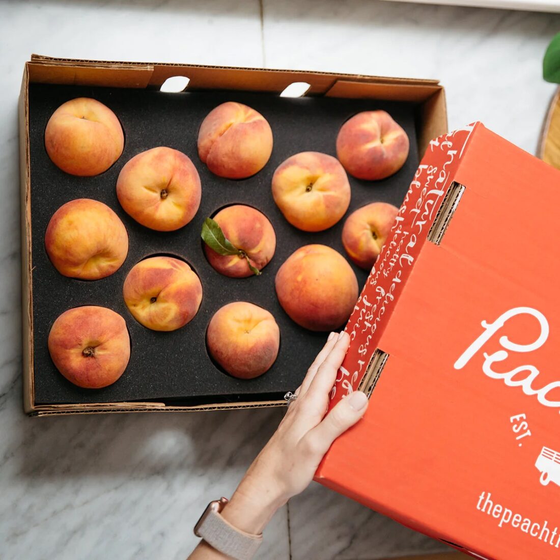 25# Box Sweet Georgia Peaches