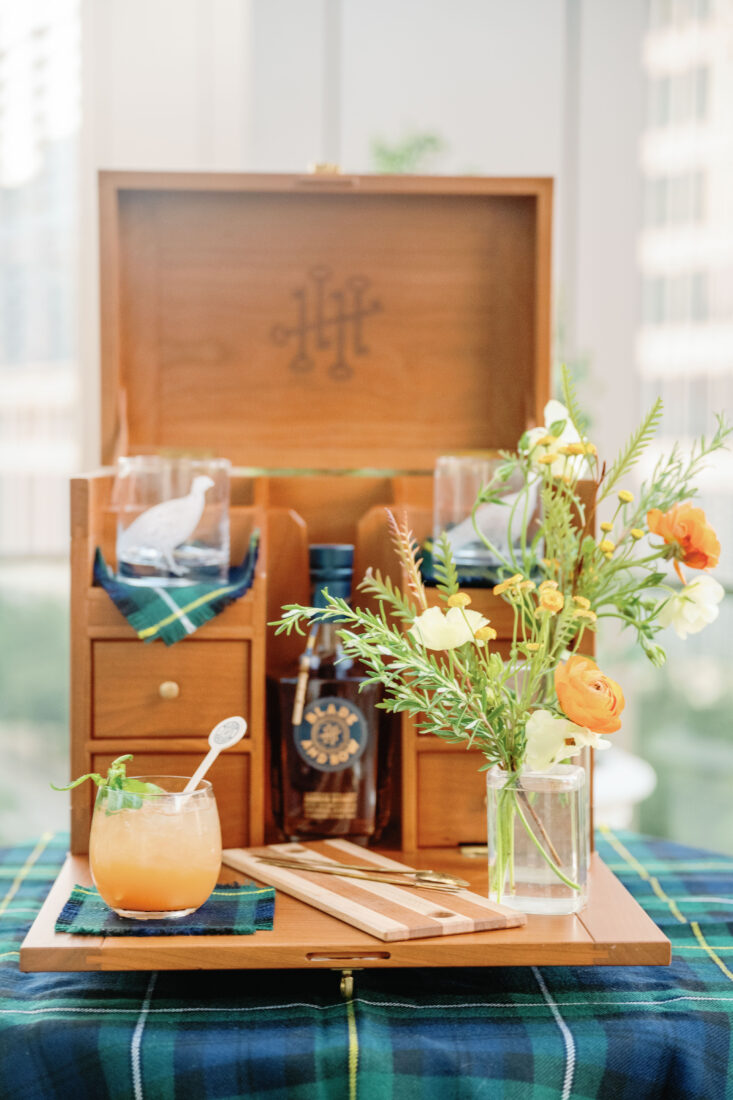 The Blade and Bow field bar with a featured cocktail containing Blade and Bow Kentucky Straight Bourbon Whiskey.