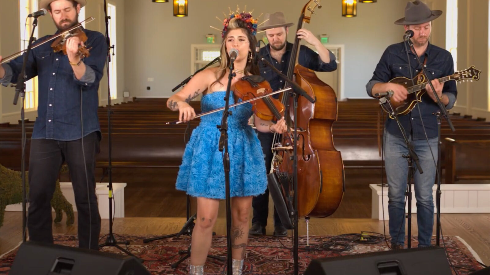 Sierra Ferrell performing with her band