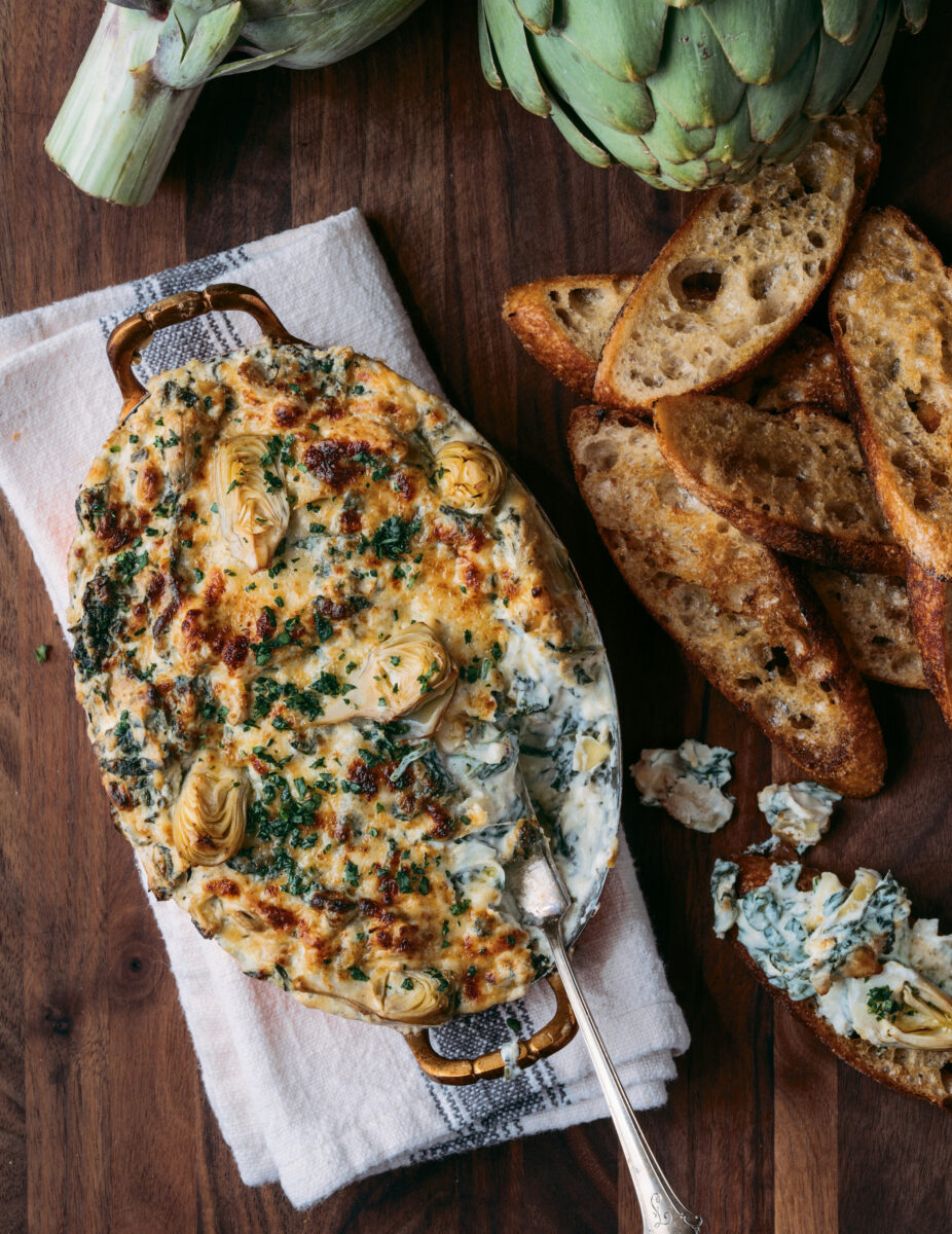 Baked spinach artichoke dip in a tray