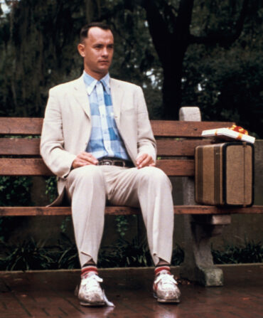 A scene from Forrest Gump showing Forrest sitting on a park bench
