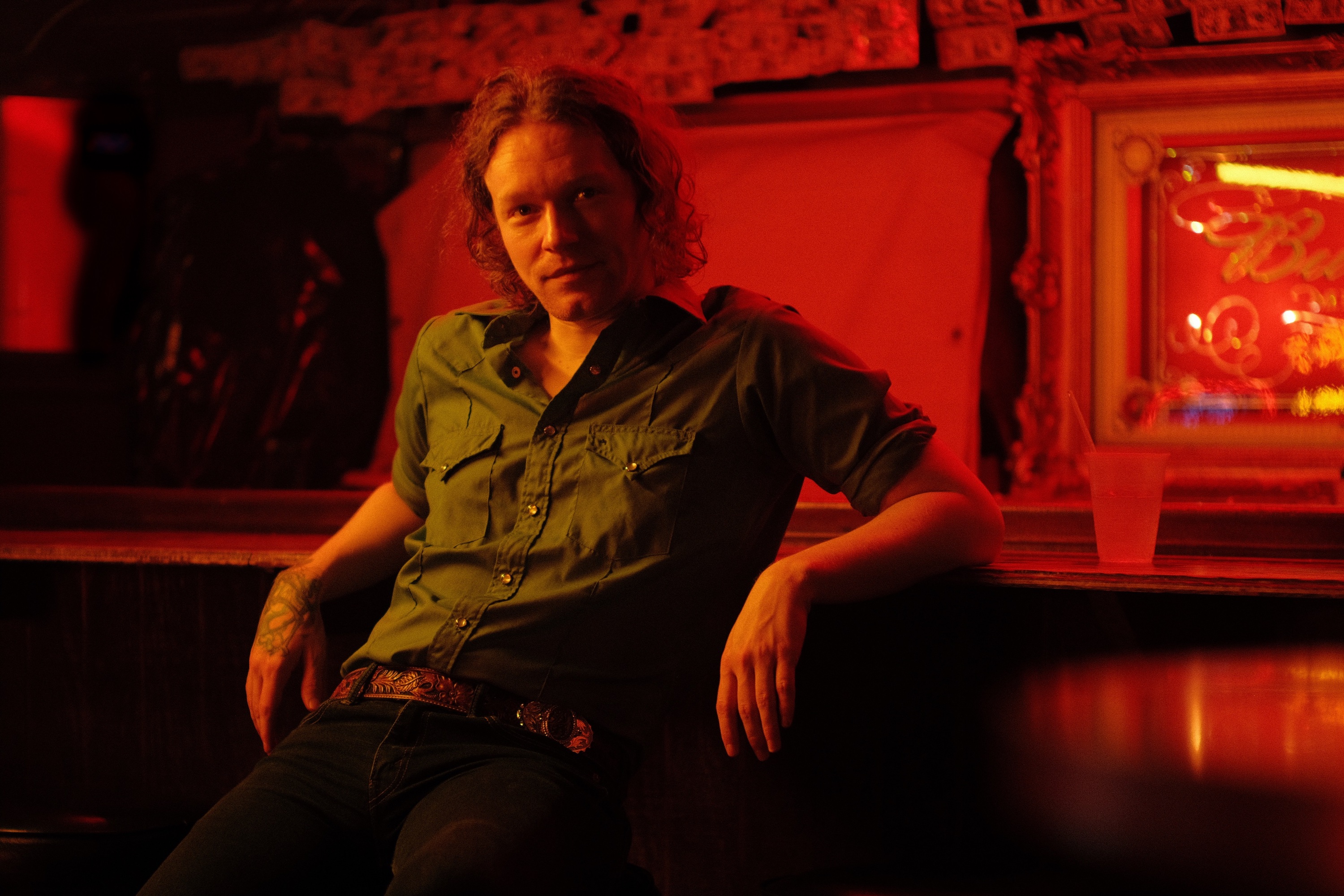 Tyler Mahan Coe Reckons with the Ghosts of Country Music in His New Book,  Cocaine and Rhinestones – Garden \u0026 Gun, image size:3000x2000