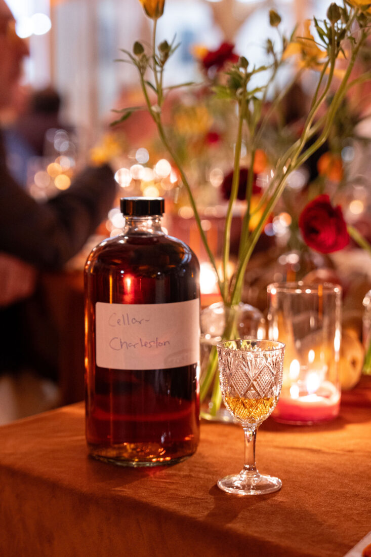 Au Revoir: Angel’s Envy Private Select, composed of white wine, apricot, port finished honey.