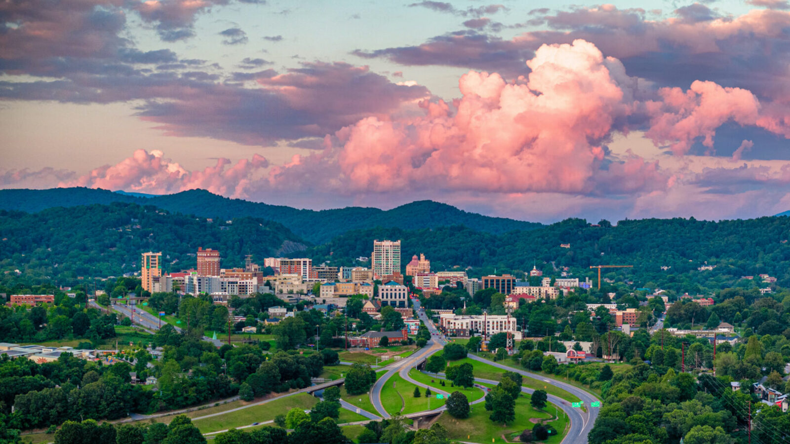 The skyline of a city in the mountains