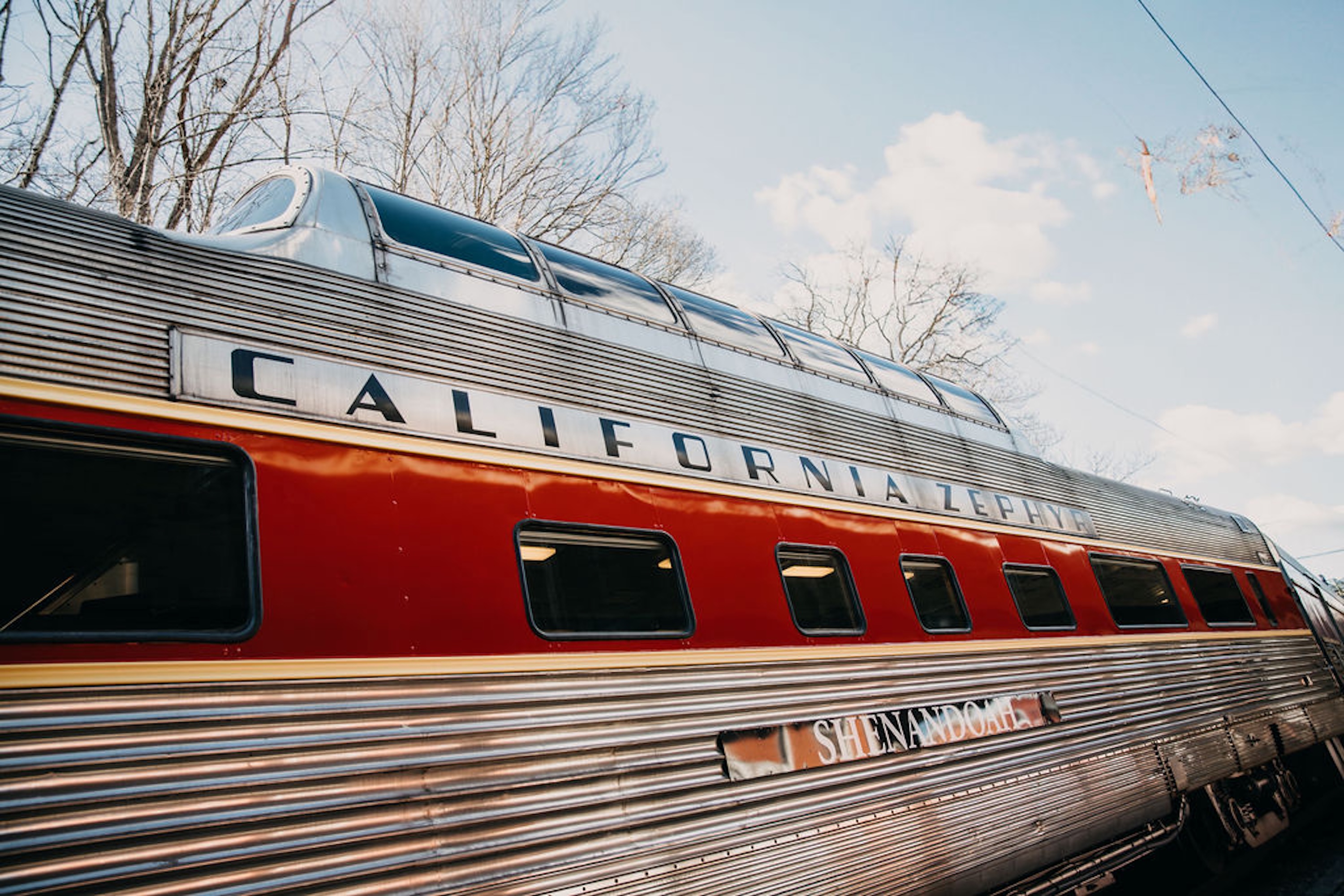 The exterior of a dome car