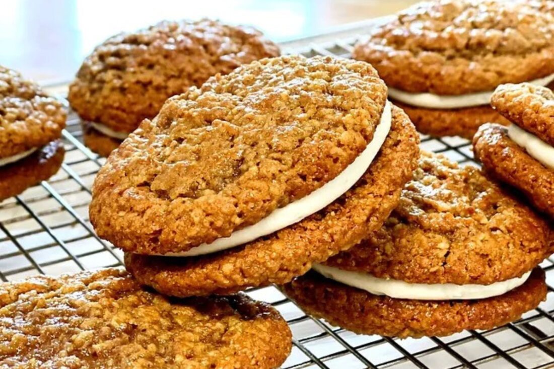 Oatmeal cream pies