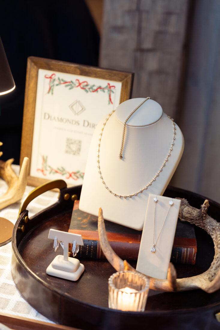 A shiny shopping moment from Diamonds Direct.