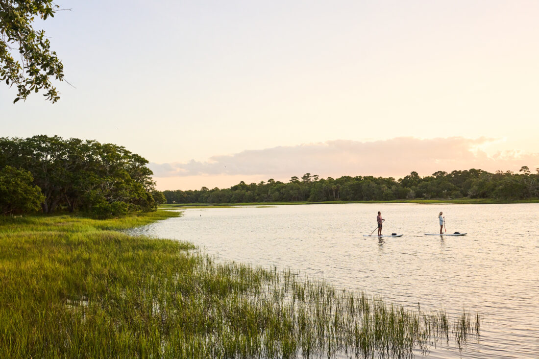 KIAWAH RIVER, SOUTH CAROLINA
Go behind the curtain of Kiawah River, a Lowcountry community gem. Paddle serene waters with Coastal Expeditions, try playful goat yoga, and savor seafood at Linnette’s, a contemporary Lowcountry restaurant. Shop local at Rosebank Farms; unwind in The Dunlin, Auberge Resorts Collection’s charming cottage-inspired rooms and suites; and indulge in therapeutic treatments at Aster Spa. Explore, dine, and relax—embrace Lowcountry living in 2025.
KiawahRiver.com
@KiawahRiverCHS