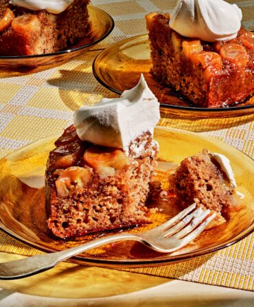 banana upside down cake