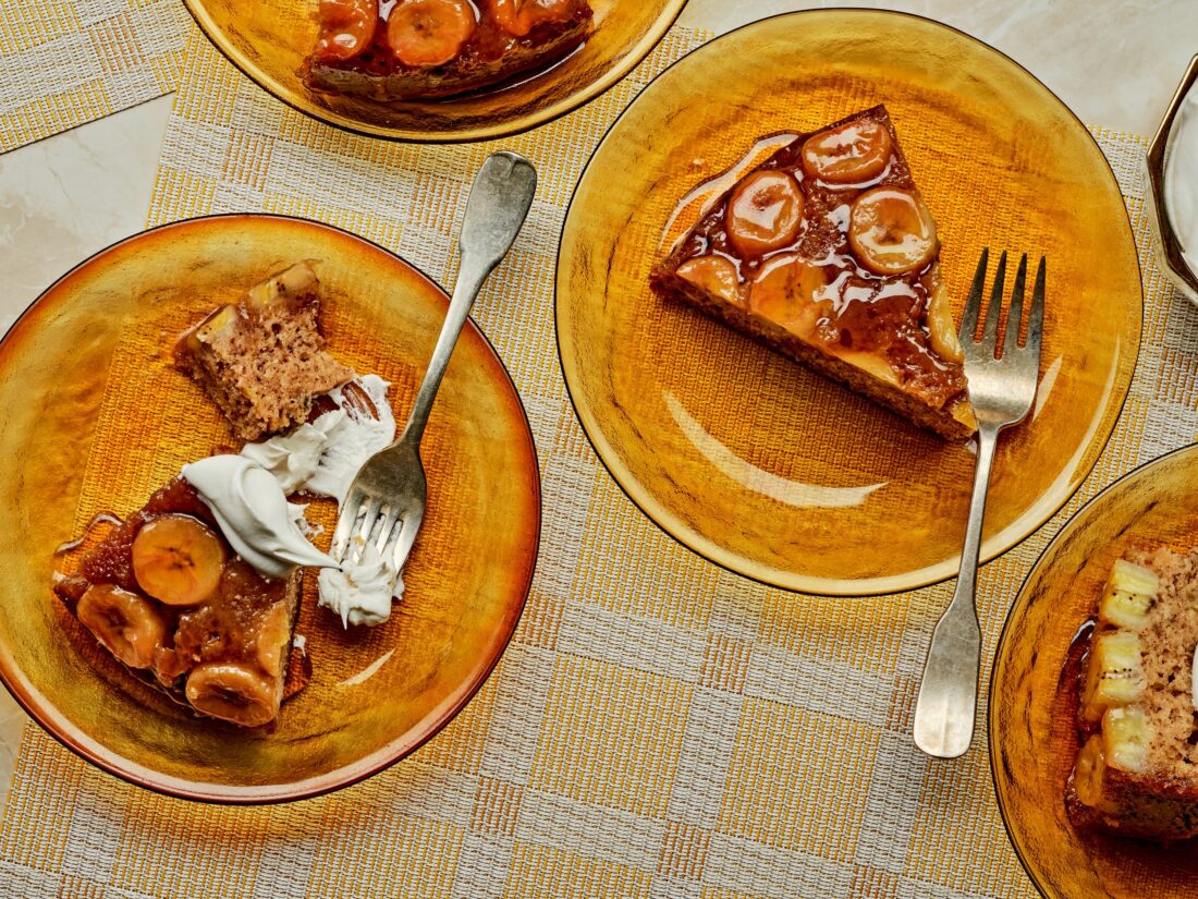 banana upside down cake