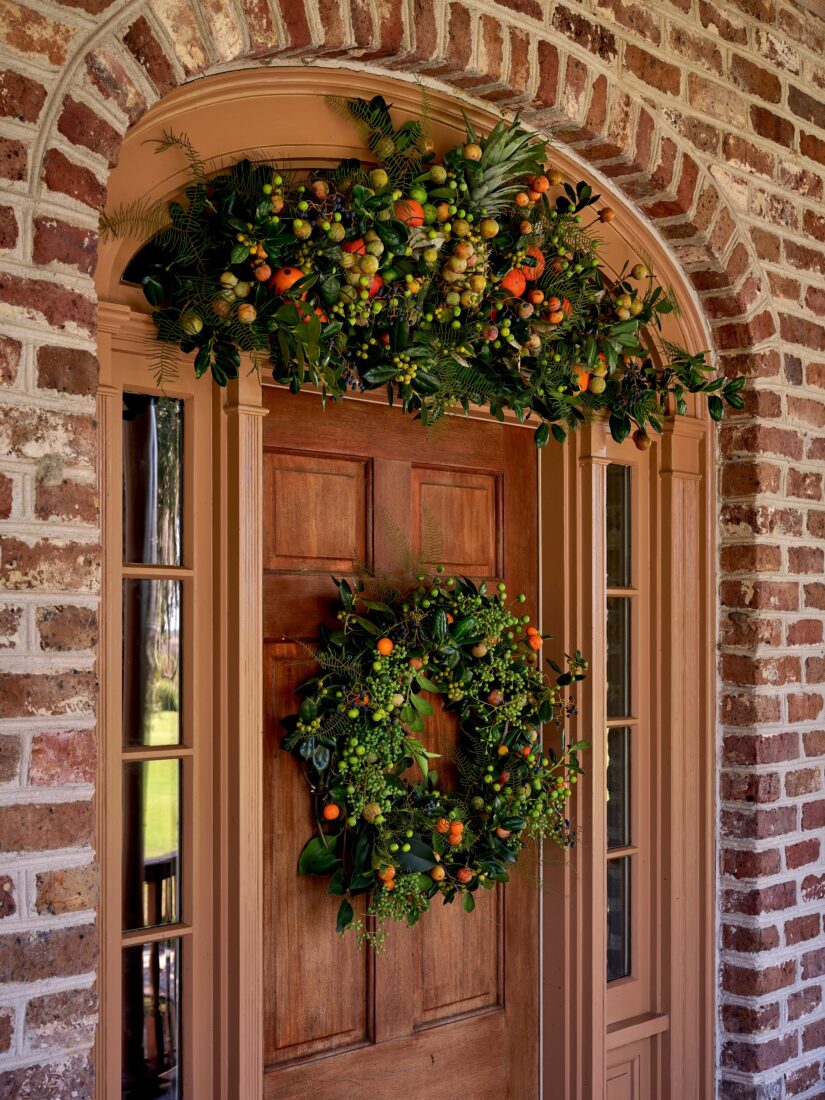 fruit fan and wreath on a front door