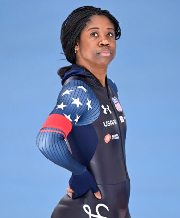 A portrait of a woman