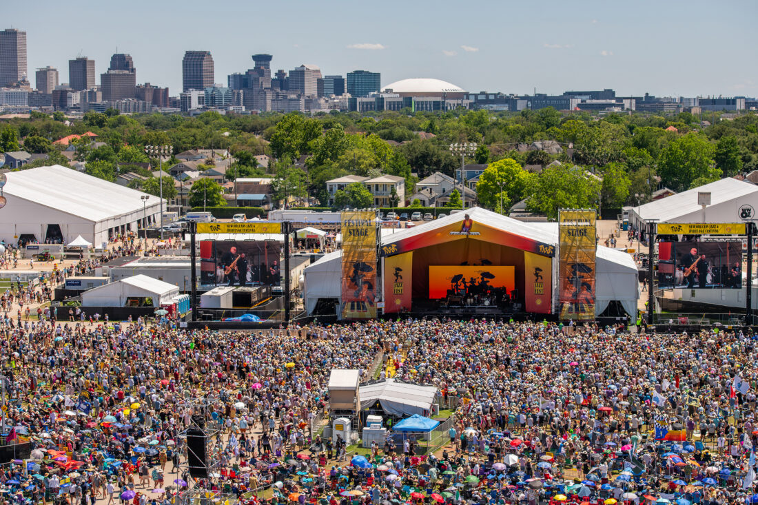 image of main stage and crowd at New Orleans Jazz & Heritage Festival