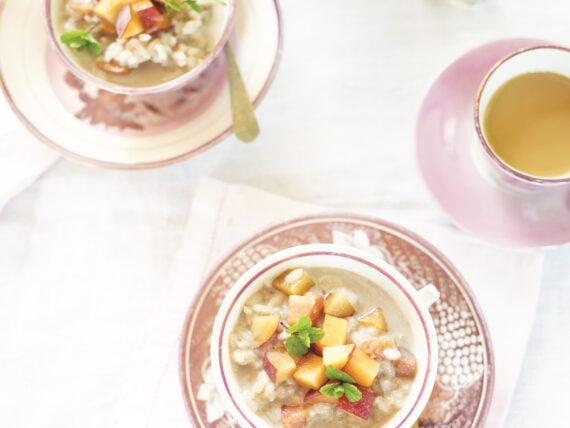 image of rice pudding topped with peaches