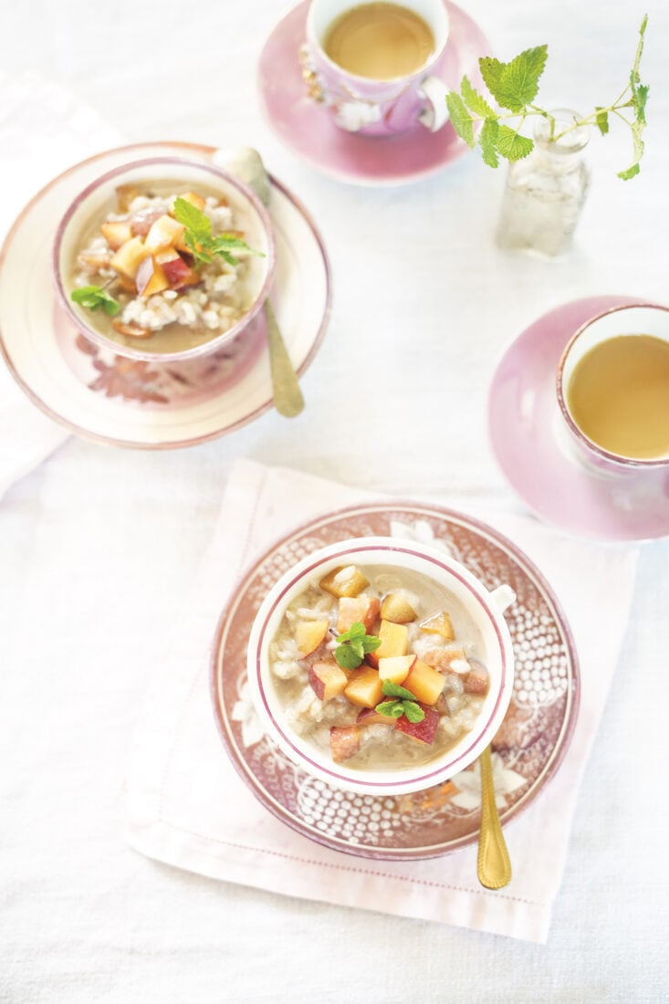 image of rice pudding topped with peaches