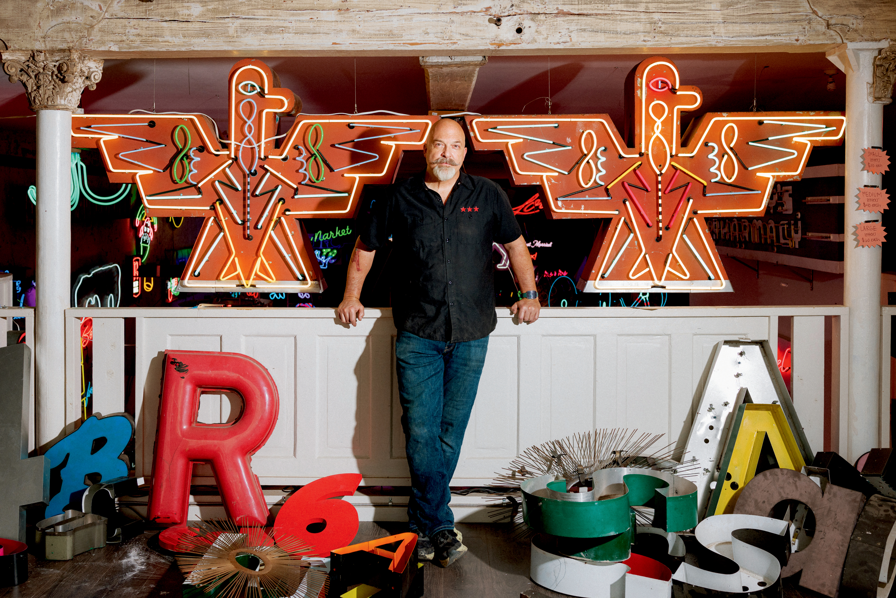 neonleathergarment ネオン スカルボーン ペンダントトップ Meet the Neon King of New Orleans – Garden & Gun