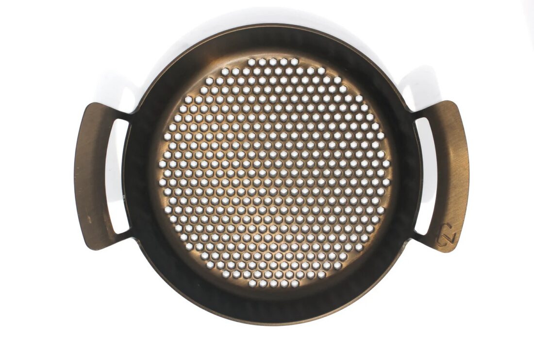 image of a ten inch pioneer pan