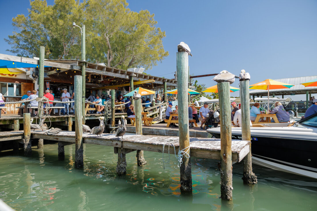 A dock with a restaurant