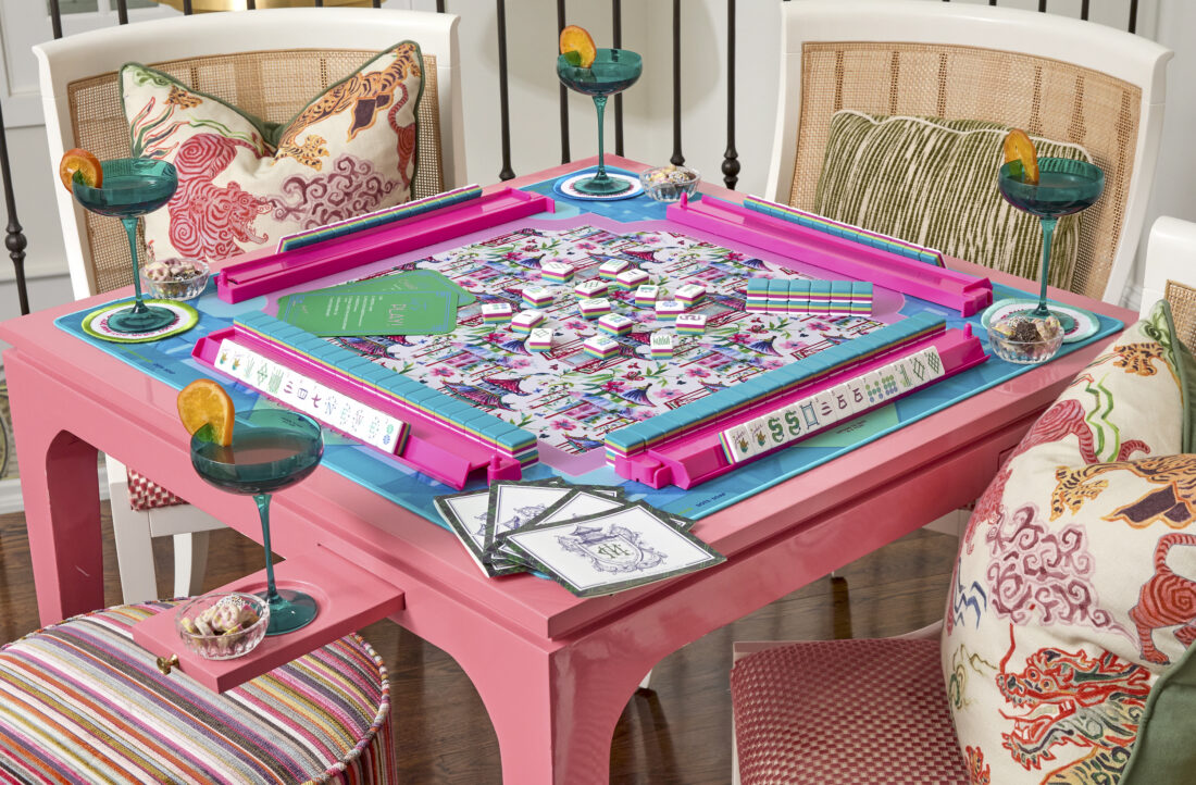 A mahjong set