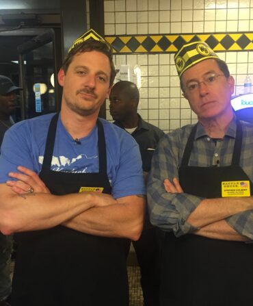 Sturgill Simpson and Stephen Colbert at Waffle House in Charleston.