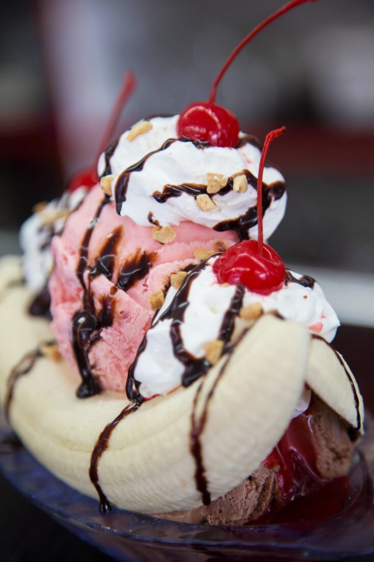 A banana split