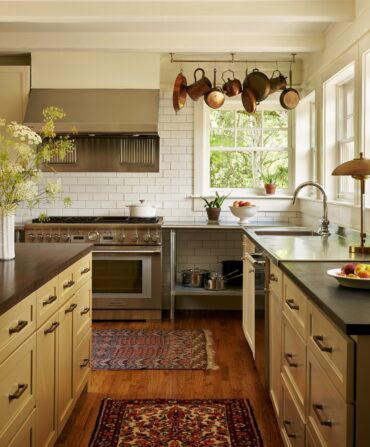 image of a kitchen