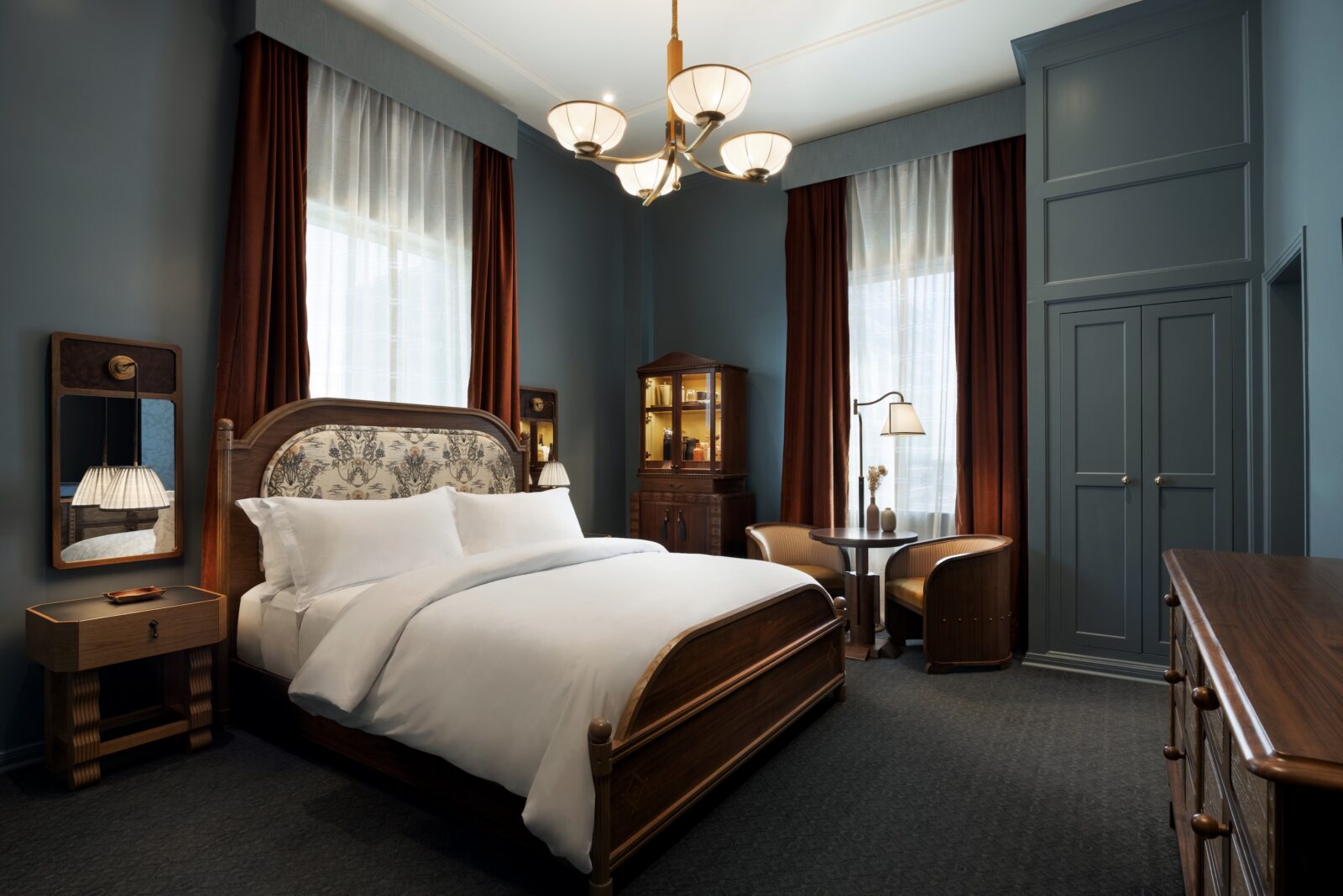 A hotel guest room