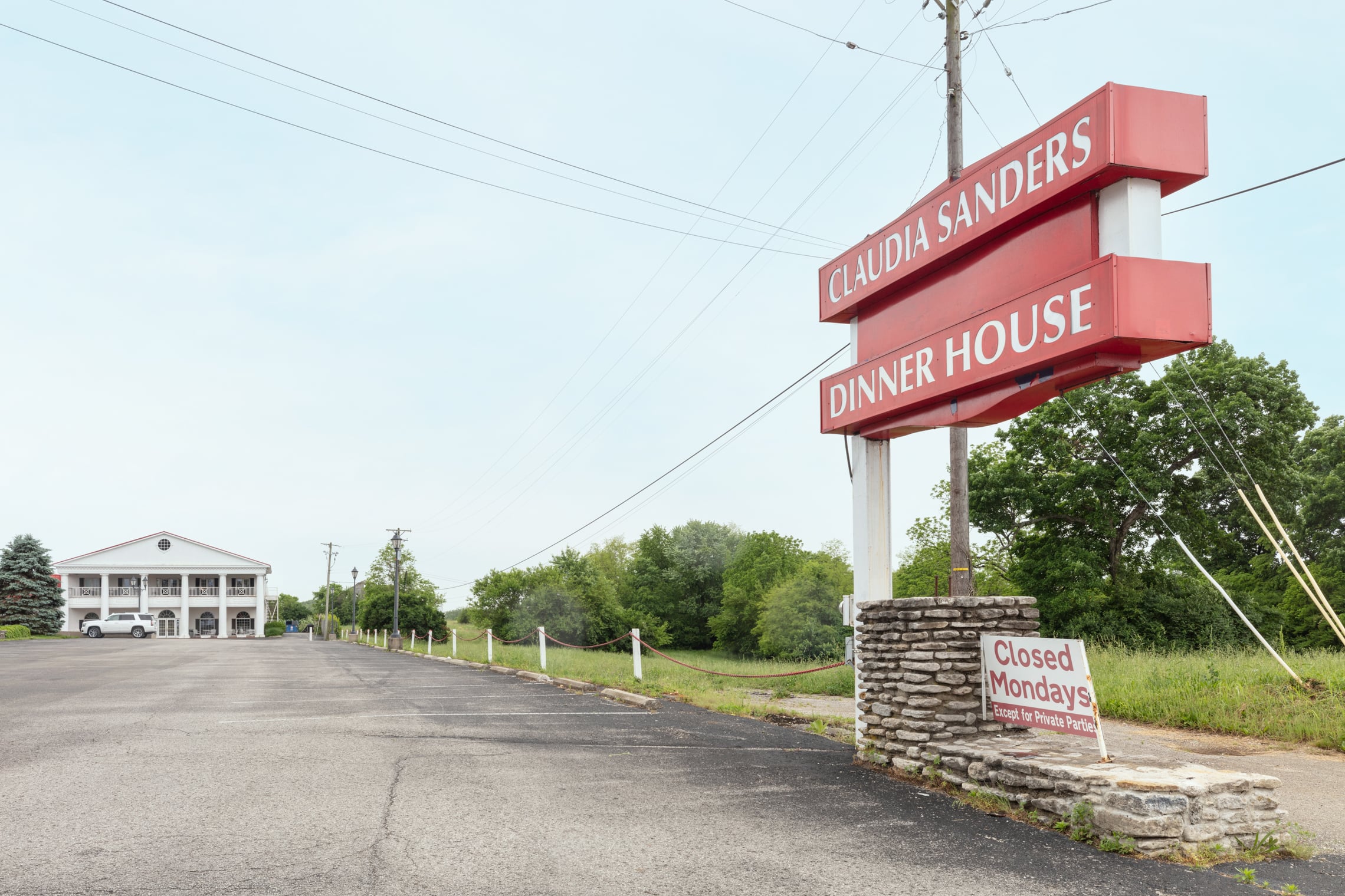 Claudia sanders dinner house