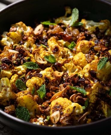 Curried cauliflower in a pan