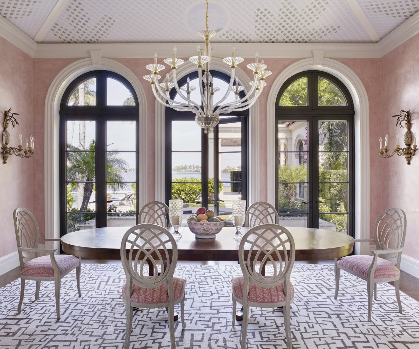 A pink breakfast room
