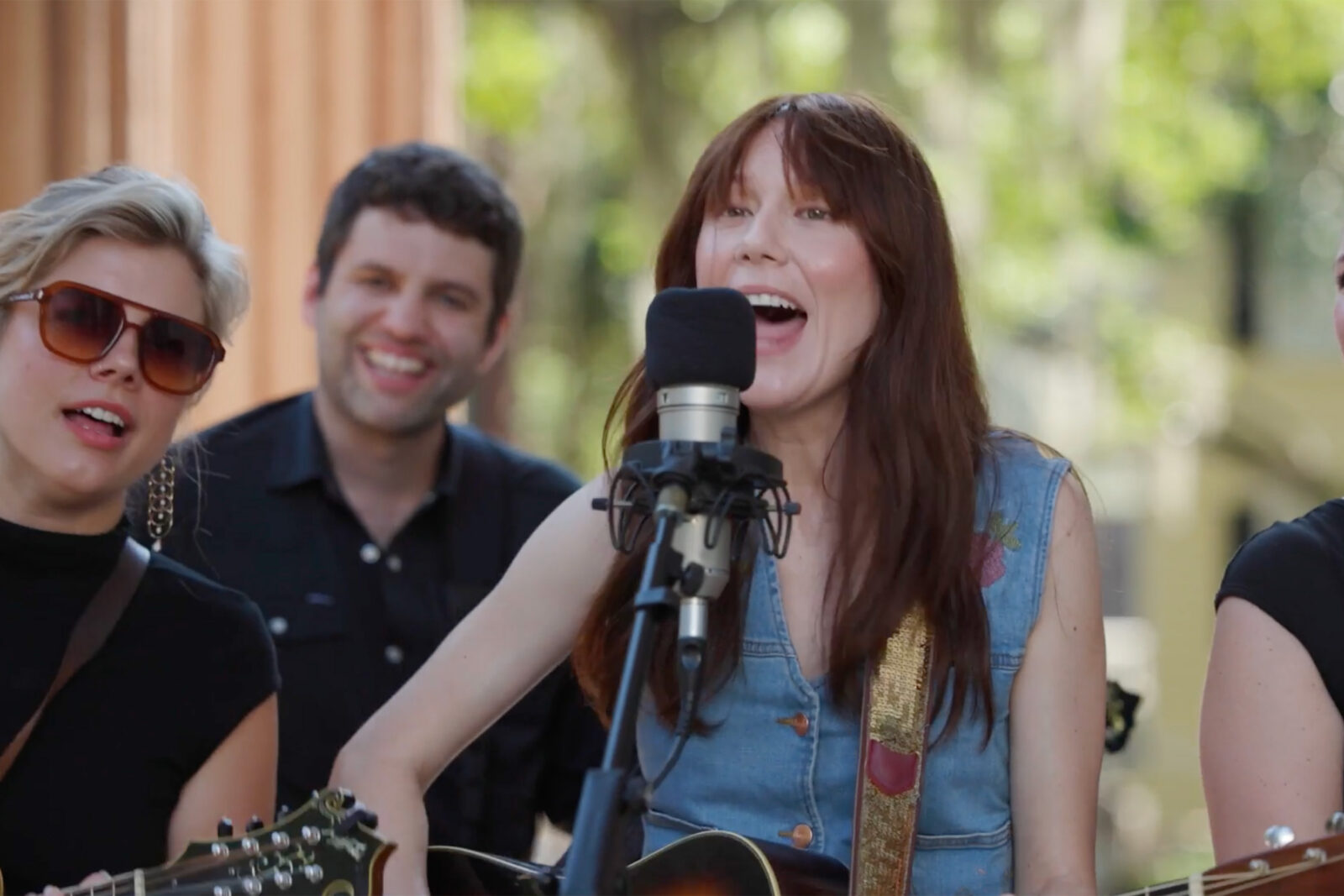 Back Porch Session: Molly Tuttle