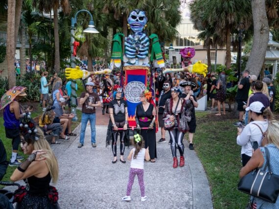 day of the dead parade